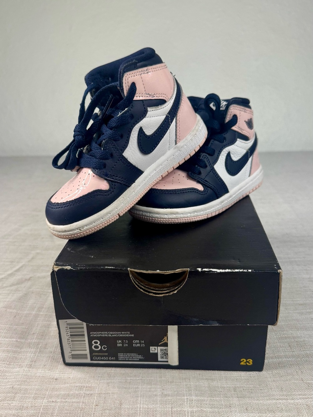 Nike Jordan 1 Kids High-Top Sneakers Atmosphere/ Obsidian Pink, Black & White
